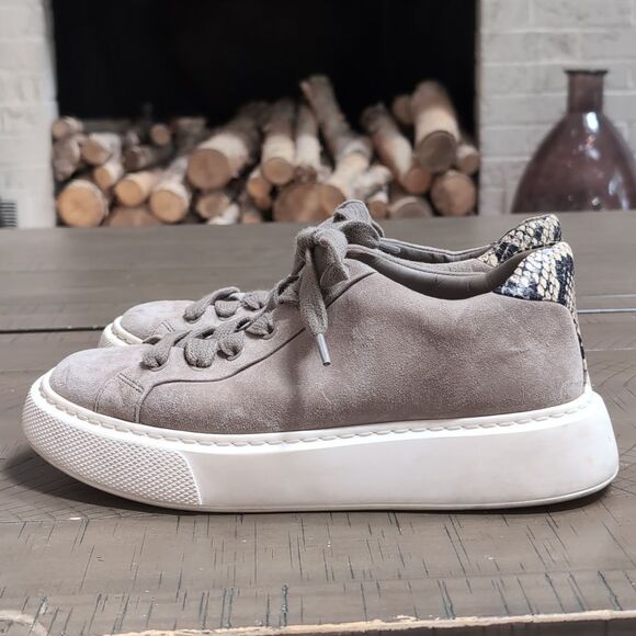 Vince Suede Rhea suede platform sole sneaker with snake skin embossed heel Sz 7 - Picture 4 of 10